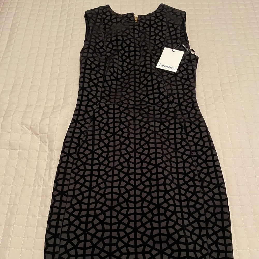 Black Velvet Design Calvin Klein Shift Dress